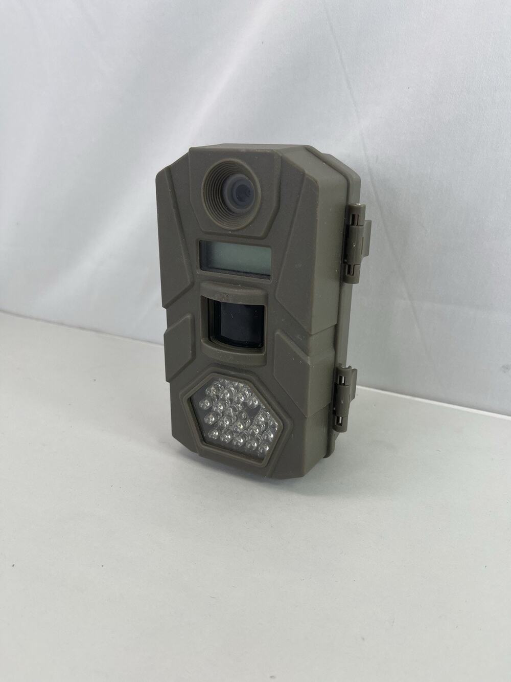 Tasco 119271CW Trail/Game Camera - Wildlife Cam w/ Night Vision LEDs, Untested